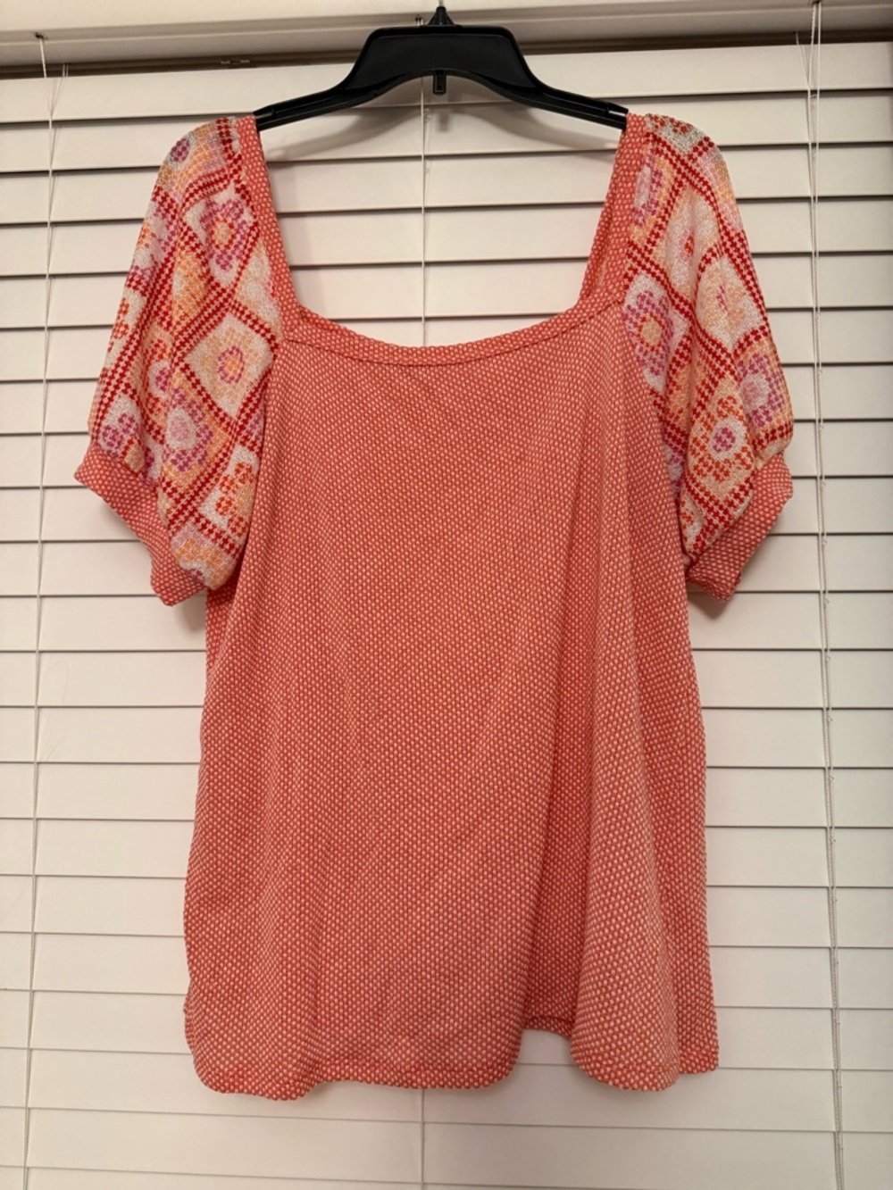 Haptics by Holly Harper Coral Textured Top | Size Large | Boho Sleeve
